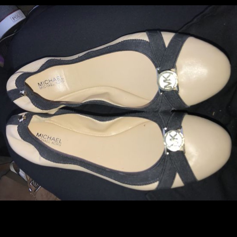 Michael Kors flats